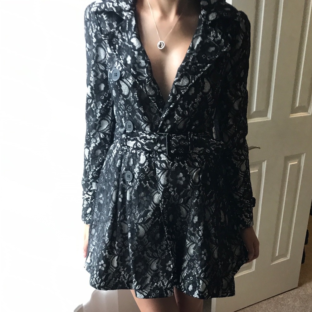 Lace bebe coat. Size XS